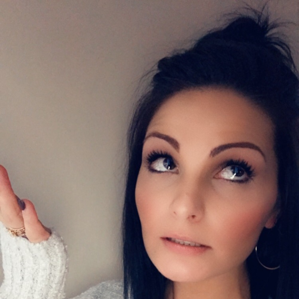 Meet your Posher, Marisa